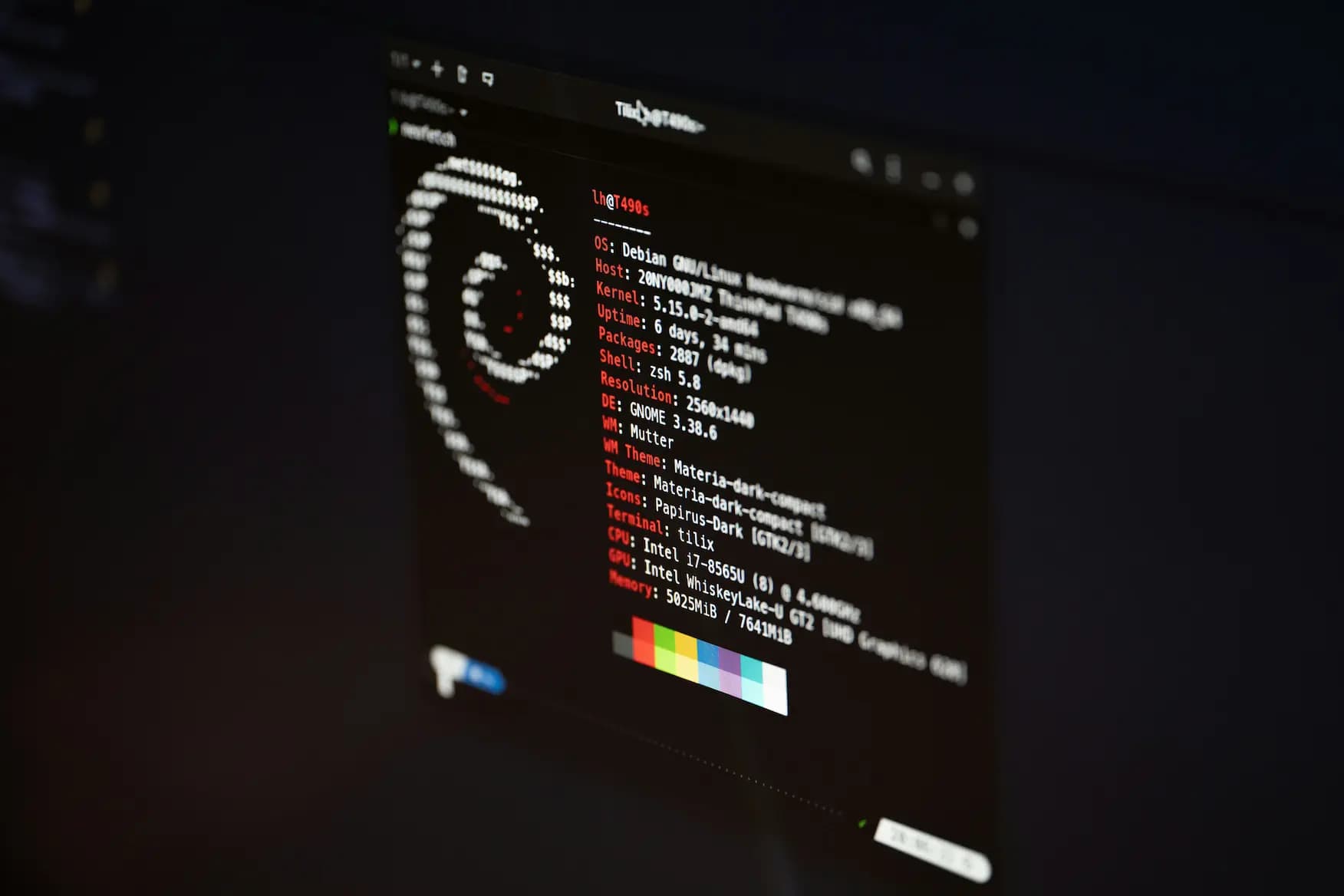 Una terminal de Debian